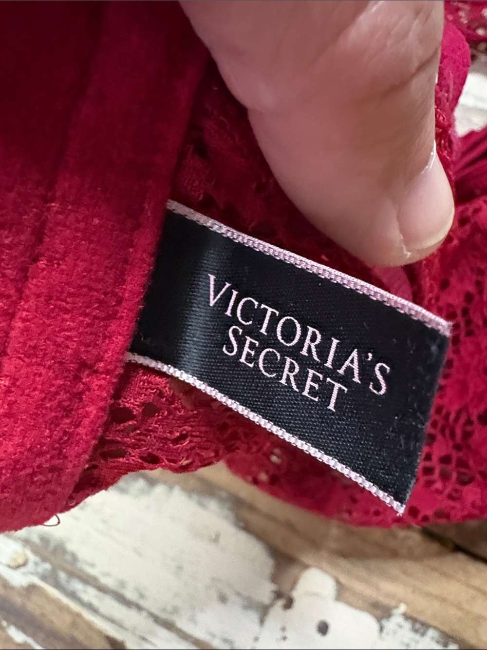 Victoria's Secret Burgundy Lace Bralette - Picture 2 of 8